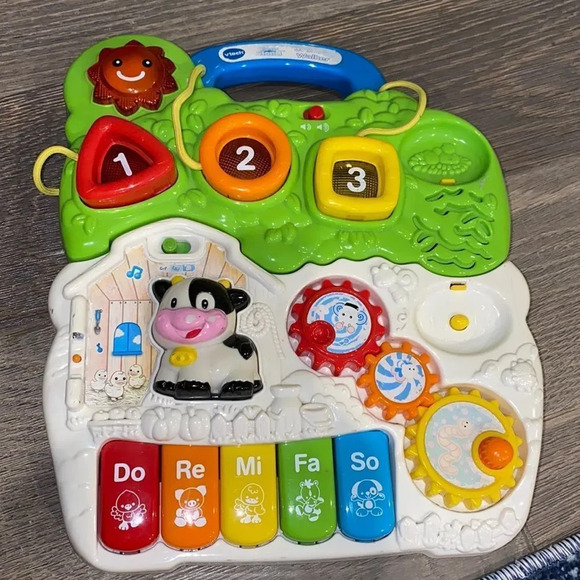 vtech Other - V-tech interactive play set
